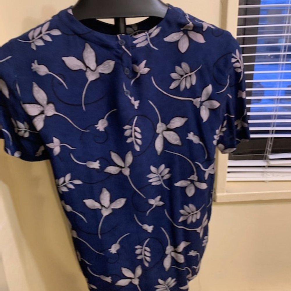 Rena Rowan Blue Floral Blouse
